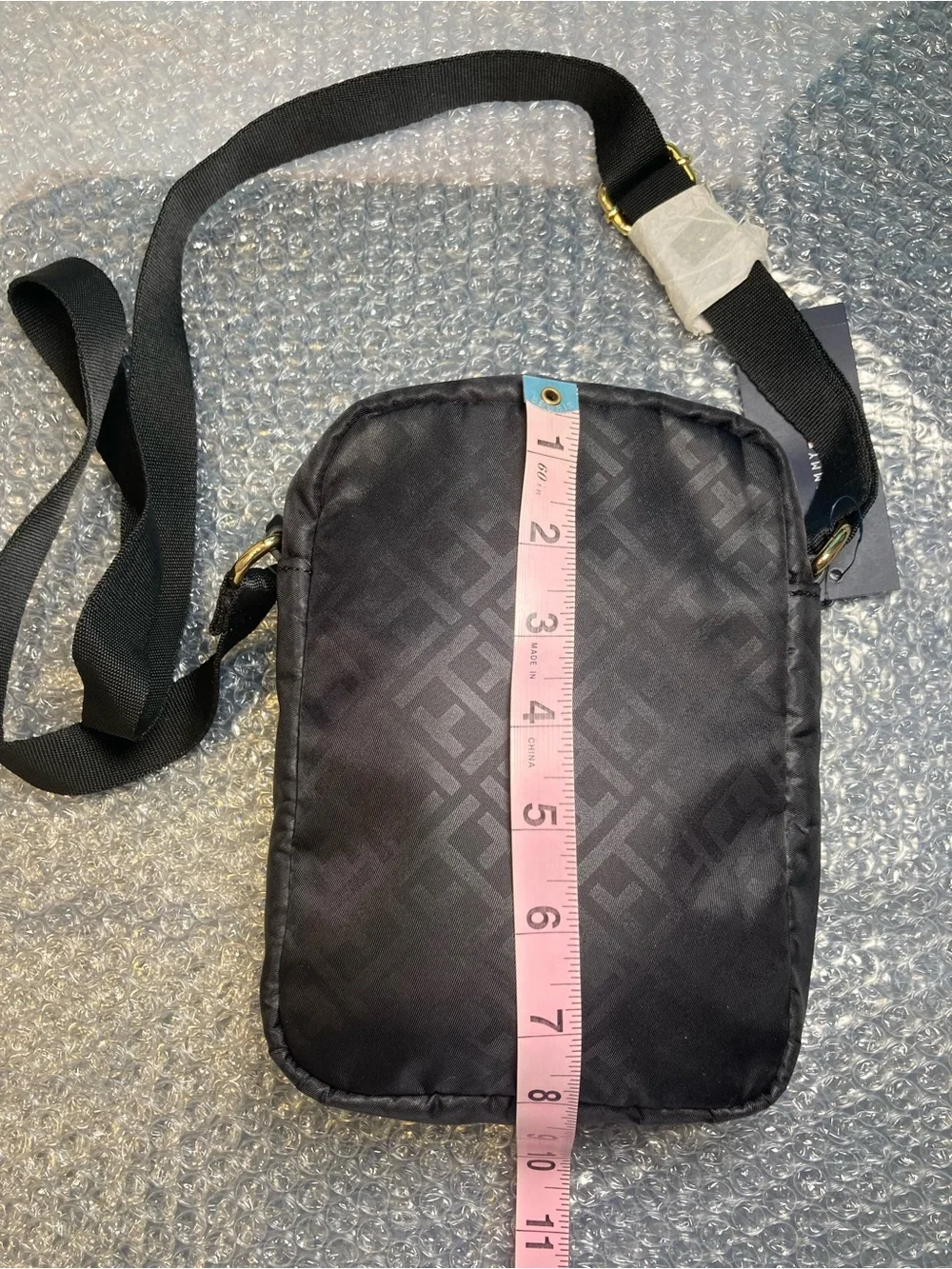 Tommy Hilfiger Women's Crossbody Bag Black Monogram Small Messenger Purse NWT$88
